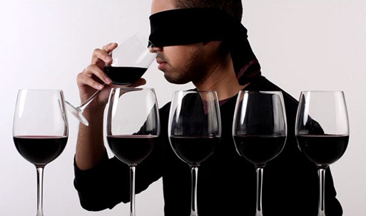 葡萄酒游戏 - 盲品
