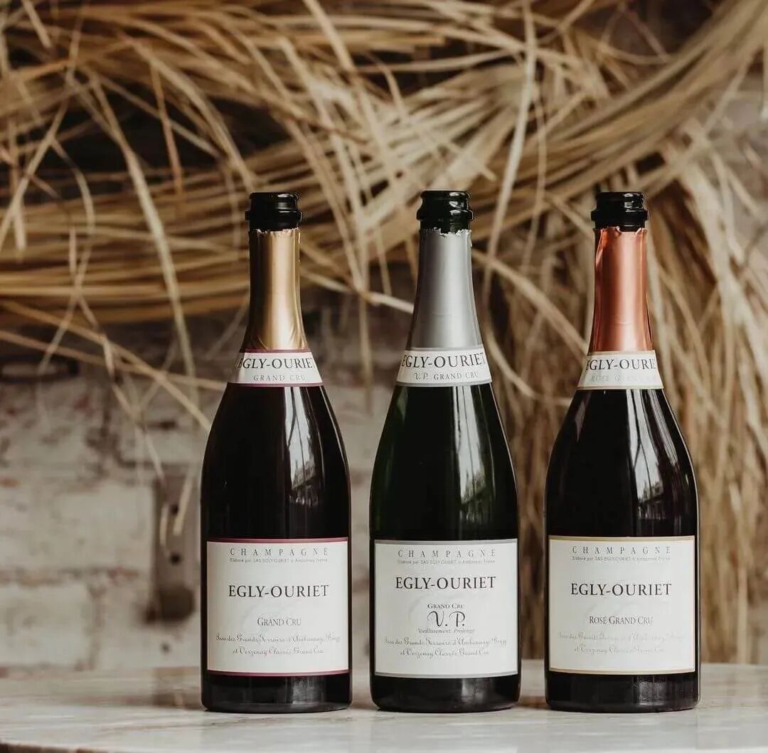 什么酒农香槟竟拿下两个100满分!