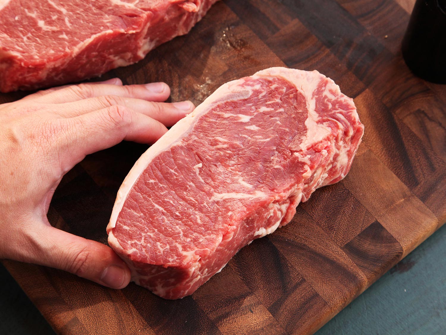 anova-steak-guide-sous-vide-photos03-ny-strip