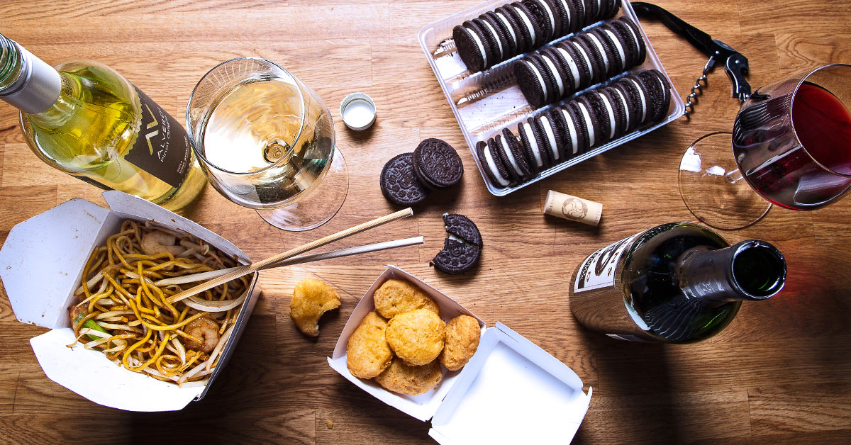 facebook-wine-pairings-charles-smith-cabernet-oreo-chinese-takeout-netflix-wine-and-fast-food