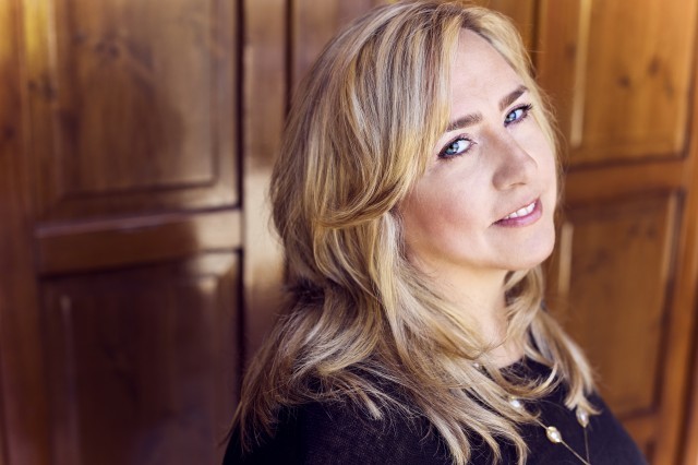 Maureen Downey,图片来源:Drinking Wine @facebook