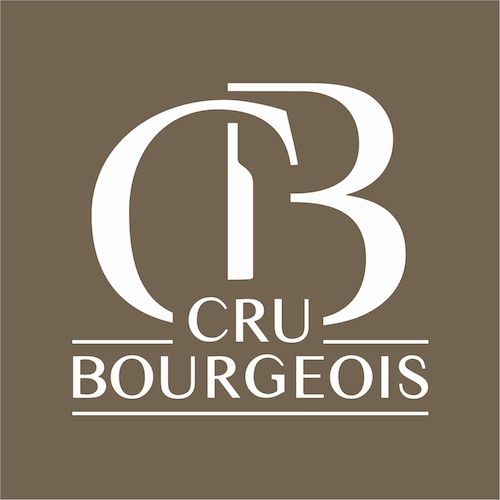 Cru Bourgeois的标记，可以在成员的酒标上看到显眼的“CB”记号