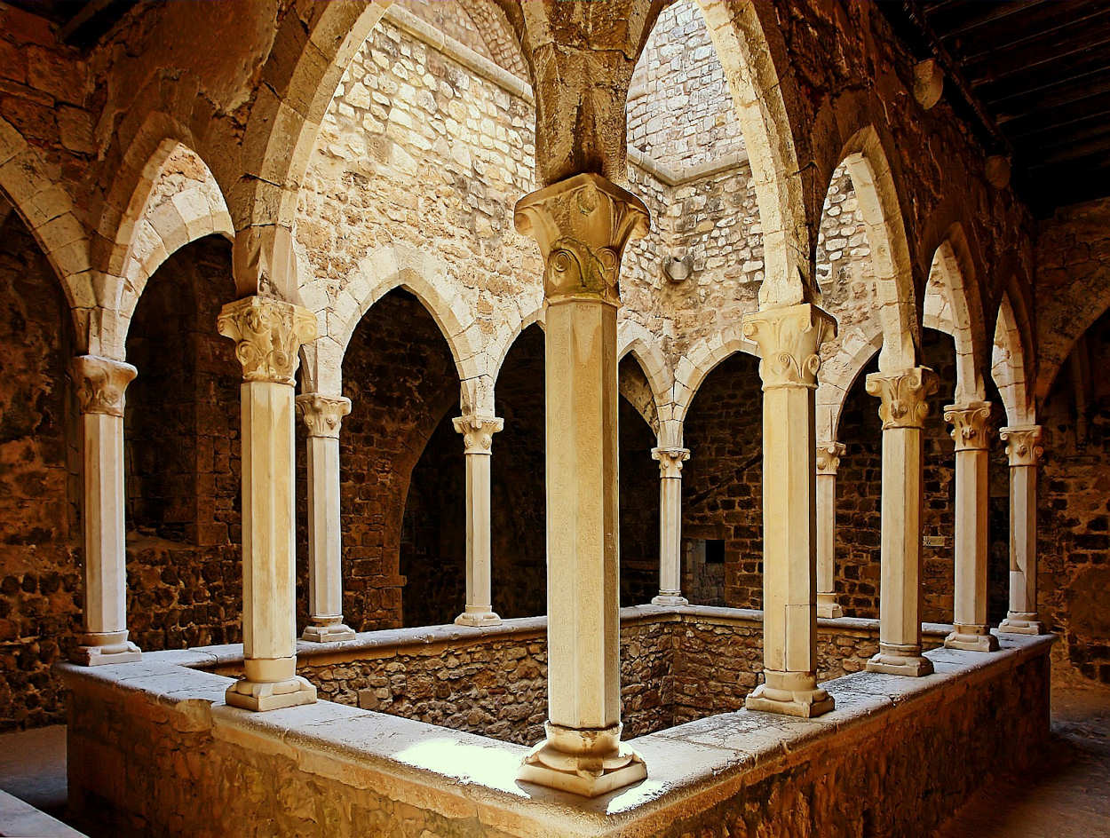 cloitre-abbaye