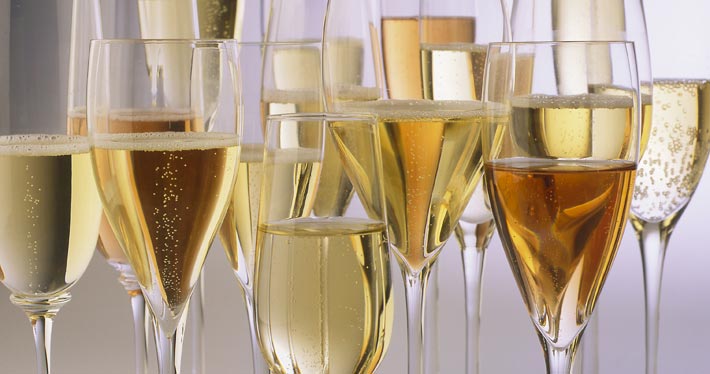 很多新人难以忍受的酸度其实是高品质香槟必须的个性之一，图片来源：www.champagne.de