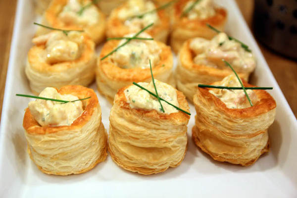 酥饼，vol-au-vent，一种中间可以填入各种馅料的法式点心。图片来源：danielfooddiary