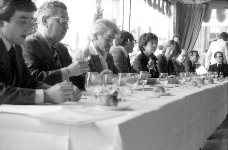 巴黎审判：在这场1976年的盲品上，籍籍无名的美国加州酒打败了波尔多的列级名庄
