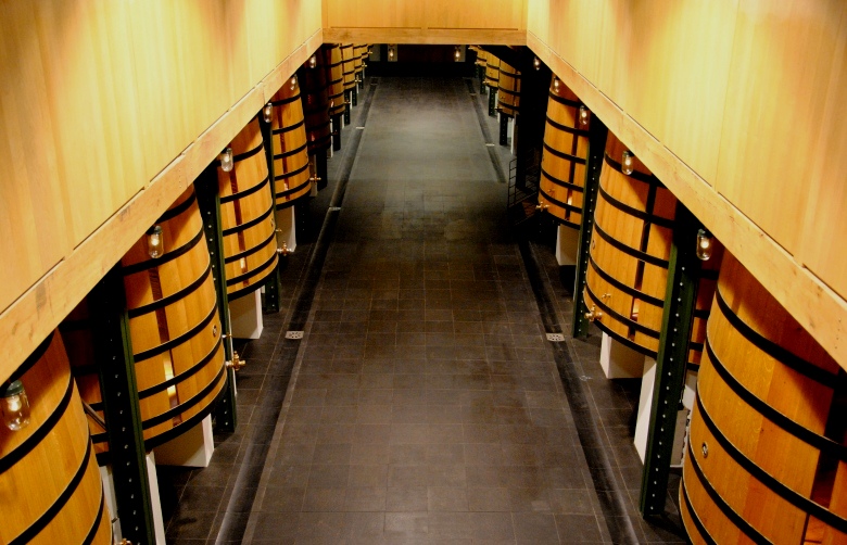 木桐酒庄经过革新的的发酵桶，图片来源：苏雅/知味葡萄酒杂志