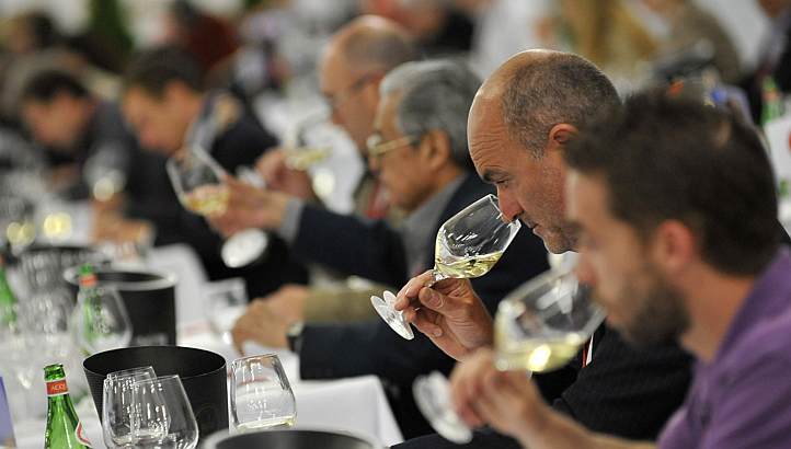 葡萄酒评比大赛上通常都云集了来自于全世界的评委，来源：AFP